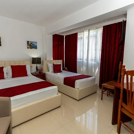 Platea Szálloda 4*